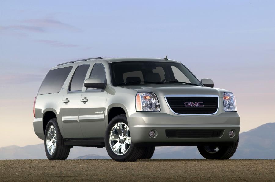  GMC Yukon XL 2007 года  (фото 3 из 7)